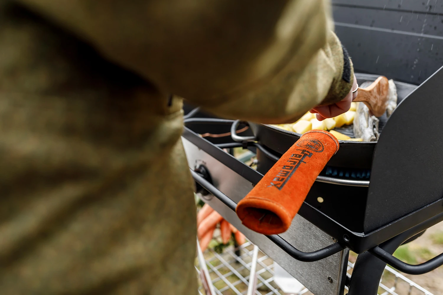 Petromax Aramid Griffhülle 4 Petromax Aramid Griffhülle – Bild 2