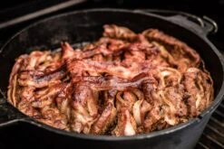 Grillfürst Dutch Oven BBQ Edition DO9 - Borussia Dortmund Edition -GrillWerk Verkäufe BVB Dutch Oven Schichtfleisch