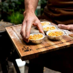 Big Green Egg Schneidebrett Aus Teak-Holz -GrillWerk Verkäufe Big Green Egg Schneidebrett Zubereitung 120632