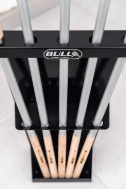 BULL Zubehör-Set Für Pizzaofen Inkl. Ständer -GrillWerk Verkäufe Bull Zubehoer Pizza Set 66035BU Logo