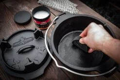 Grillfürst Dutch Oven Set / Gusseisen Pflegeset -GrillWerk Verkäufe Dutch Oven Pflege