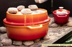 Grillfürst Emaillierter Dutch Oven Ohne Füsse DO12 - Orange 11 Grillfürst Emaillierter Dutch Oven Ohne Füsse DO12 - Orange -GrillWerk Verkäufe Grillfuerst Dutch Oven emailliert Beispiel DO7 5 orange Briketts