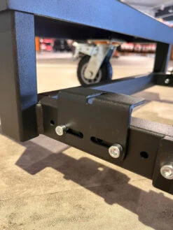 Grillfürst Grillwagen - K2 Für Broil King Regal 490, Imperial 490, Outdoorchef Dualchef 315 / 325 / S325, Heatstrip Crossray 2B -GrillWerk Verkäufe Grillfuerst Grillwagen Winkelset 2 schrauben