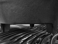 Grillfürst Dutch Oven BBQ Edition DO4 - Klaus Grillt Sonderedition 15 Grillfürst Dutch Oven BBQ Edition DO4 - Klaus Grillt Sonderedition -GrillWerk Verkäufe Klaus grillt Dutch oven BBQ Edition T Fuesse Grillrost 1