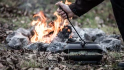 Petromax Kartoffelbräter Aus Gusseisen -GrillWerk Verkäufe Petromax Kartoffelheber oeffnen Deckelheber