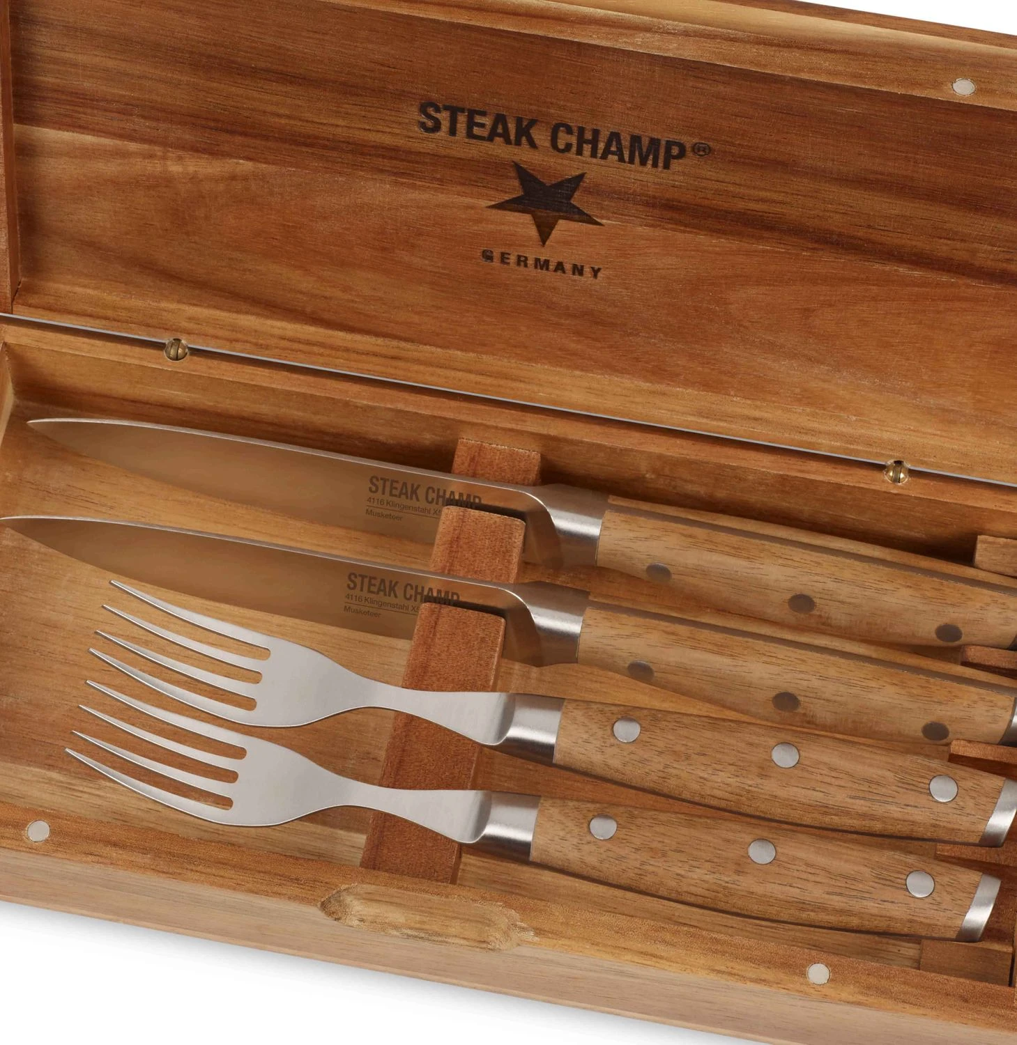Steak Champ Gourmet Steakbesteck Set: 2 Steakmesser Und 2 Gabeln 6 Steak Champ Gourmet Steakbesteck Set: 2 Steakmesser Und 2 Gabeln – Bild 4
