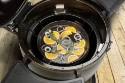 Broil King Aromatisierungs Set Für KEG -GrillWerk Verkäufe broil king keg aroma set anwendung02