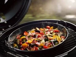 Outdoorchef Gourmet Set 2-teilig (Pfanne Ø 40cm Und Pizzablech Ø 39cm, Emailliert) -GrillWerk Verkäufe outdoorchef gourmet set 2 teilig 18 211 60 e